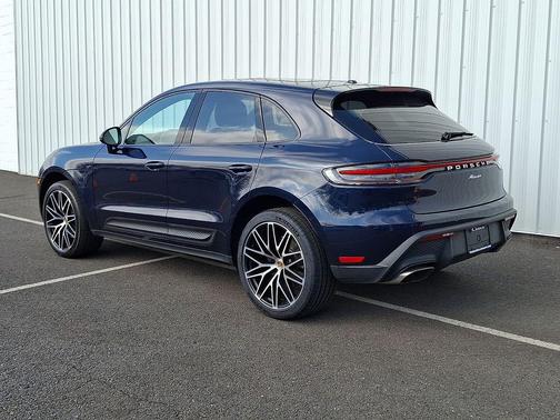 2023 Porsche Macan Macan