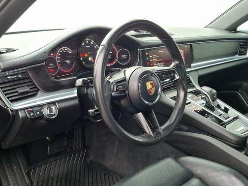 Black 2023 Porsche Panamera 4 Platinum Edition