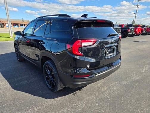 2022 GMC Terrain SLT
