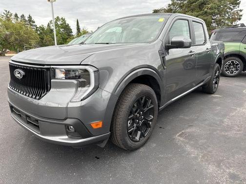 2025 Ford Maverick Lobo Standard