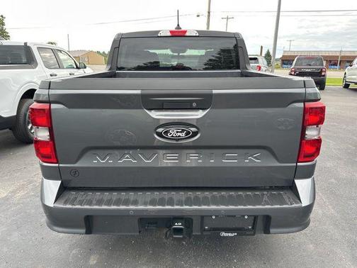 2025 Ford Maverick Lobo Standard