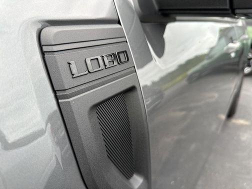 2025 Ford Maverick Lobo Standard