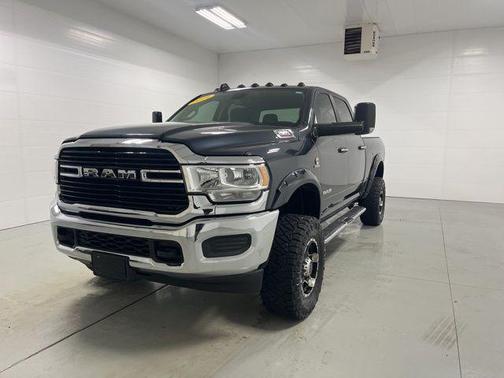 2019 RAM 2500 Big Horn Crew Cab 4x4 6'4' Box