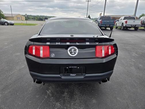 2012 Ford Shelby GT500 Base