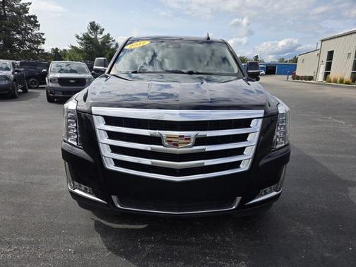 2017 Cadillac Escalade Luxury