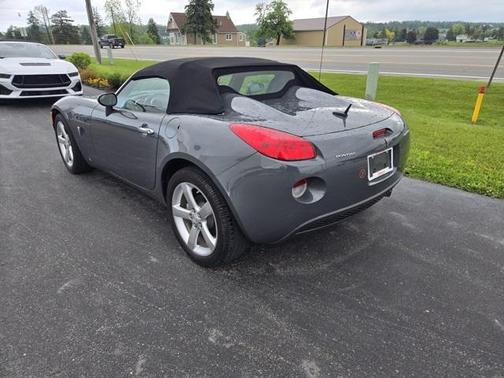 2008 Pontiac Solstice Base
