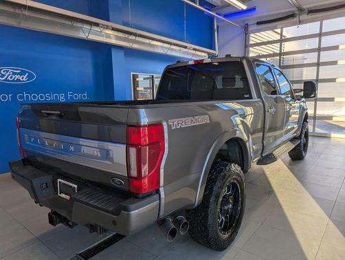 2022 Ford F-250 Platinum