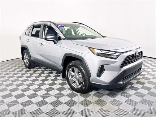 2025 Toyota RAV4 Hybrid LE