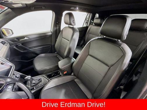 Pure White 2020 Volkswagen Tiguan 2.0T SE R-Line Black