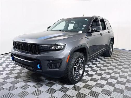 2022 Jeep Grand Cherokee 4xe Trailhawk