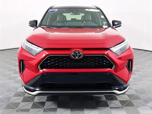 2025 Toyota RAV4 Plug-In Hybrid XSE