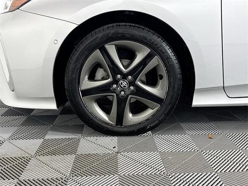 2022 Toyota Prius XLE