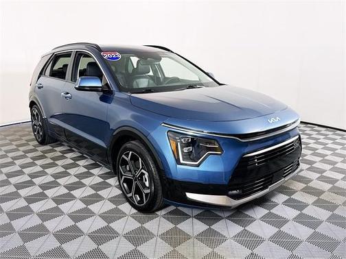 2023 Kia Niro SX Touring