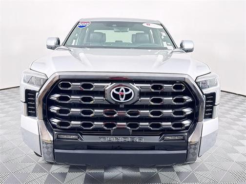 2022 Toyota Tundra Hybrid Platinum