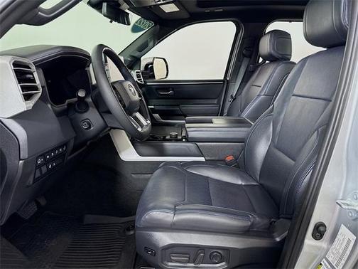 2022 Toyota Tundra Hybrid Platinum