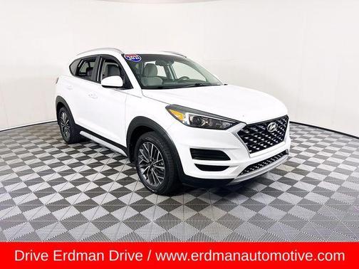 White Cream 2021 Hyundai TUCSON SEL