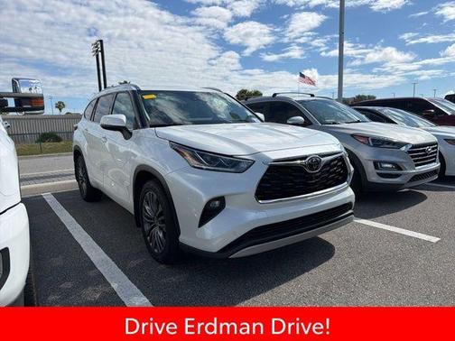 Blizzard Pearl 2021 Toyota Highlander Platinum