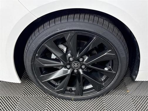 2023 Toyota Corolla Hybrid SE
