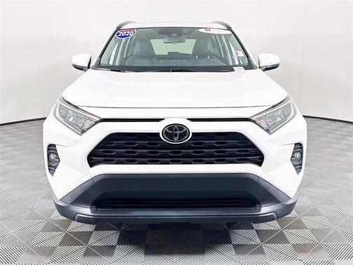 2020 Toyota RAV4 XLE Premium