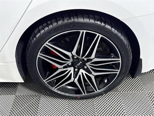 2022 Kia Stinger GT1