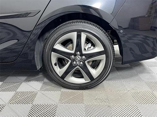 2022 Toyota Prius XLE