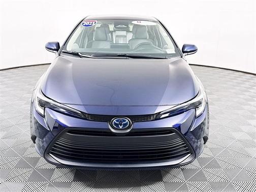 2025 Toyota Corolla Hybrid LE