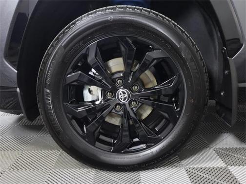 2024 Toyota RAV4 Hybrid XSE