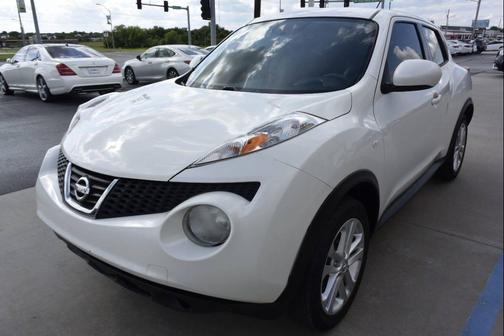 2014 Nissan Juke SV 4dr Crossover CVT