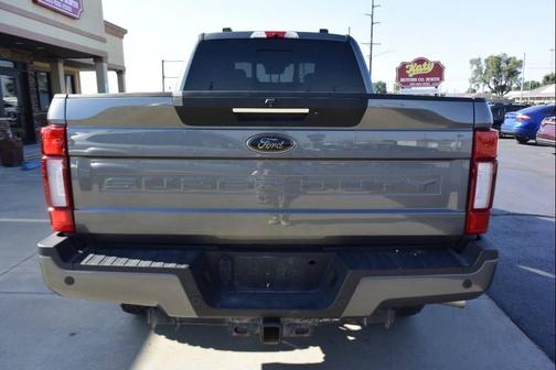 2022 Ford F-250 Lariat 4x4 4dr Crew Cab 8 ft. LB Pickup