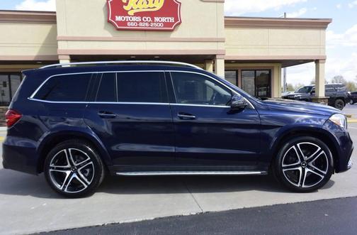 2017 Mercedes-Benz GLS 450 4MATIC