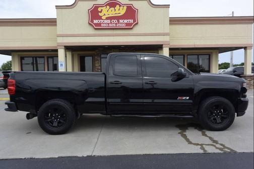 2017 Chevrolet Silverado 1500 2LT