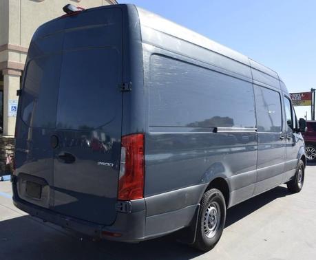 2019 Mercedes-Benz Sprinter 2500 High Roof