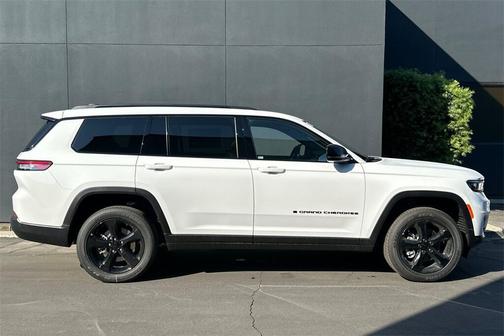 2025 Jeep Grand Cherokee L Altitude