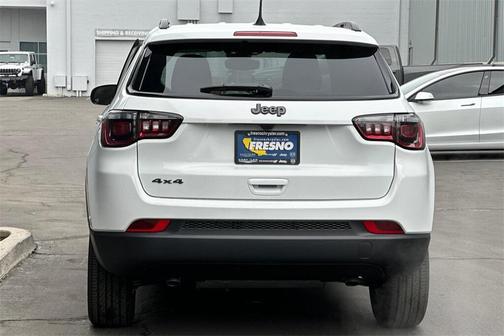 2026 Jeep Compass Latitude