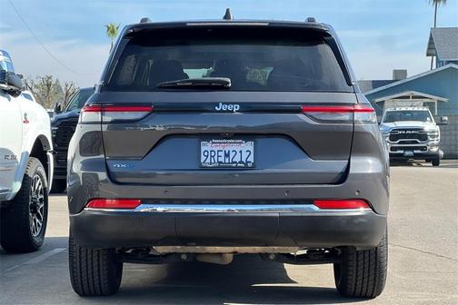 2024 Jeep Grand Cherokee 4xe Base