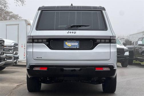 2026 Jeep Grand Wagoneer Grand Wagoneer L Summit Obsidian 4x4