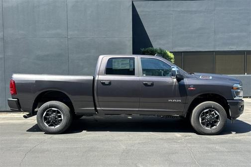 2025 RAM 2500 2500 Laramie Crew Cab 4x4 6'4' Box