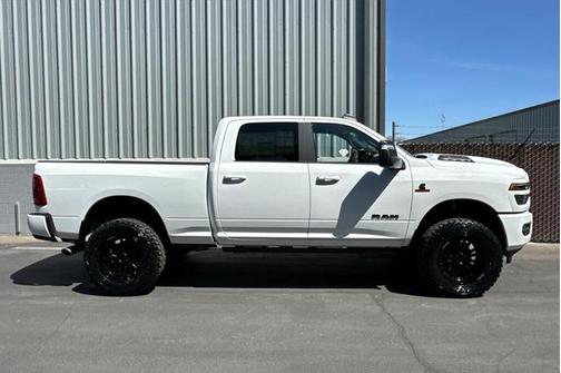 2025 RAM 2500 2500 Laramie Crew Cab 4x4 6'4' Box