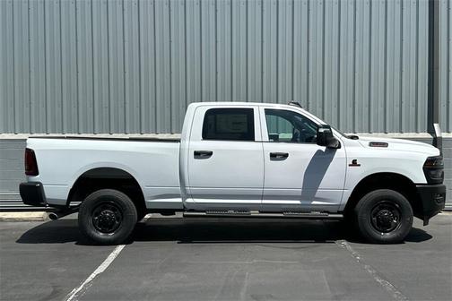 2025 RAM 2500 2500 Tradesman Crew Cab 4x4 6'4' Box