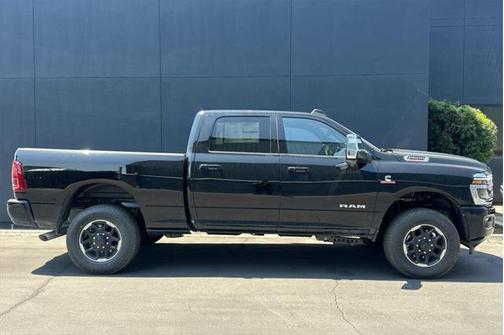 2025 RAM 2500 2500 Laramie Crew Cab 4x4 6'4' Box