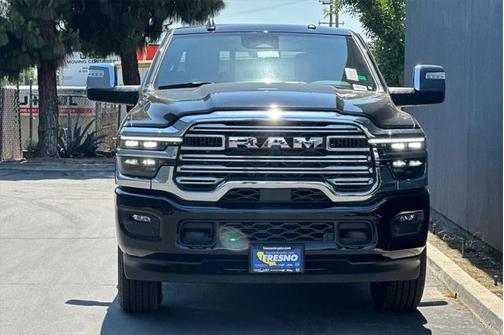 2025 RAM 2500 2500 Laramie Crew Cab 4x4 6'4' Box