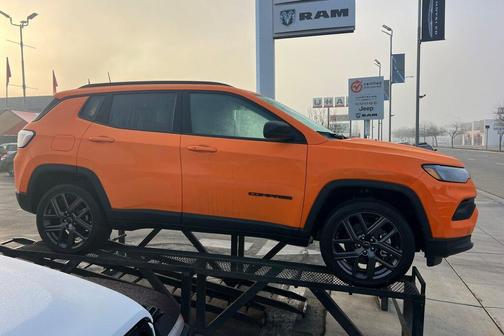 2026 Jeep Compass Latitude