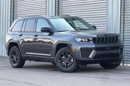 2026 Jeep Grand Cherokee Altitude