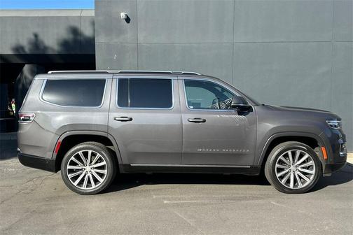 2022 Jeep Grand Wagoneer Series II