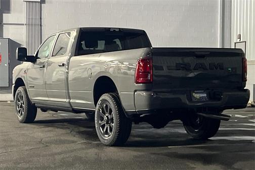 2026 RAM 2500 2500 Laramie Crew Cab 4x4 8' Box