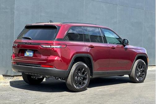 2025 Jeep Grand Cherokee Altitude