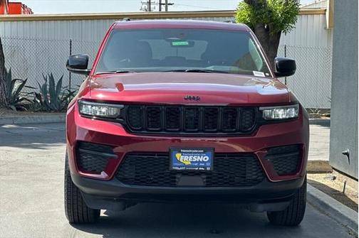 2025 Jeep Grand Cherokee Altitude