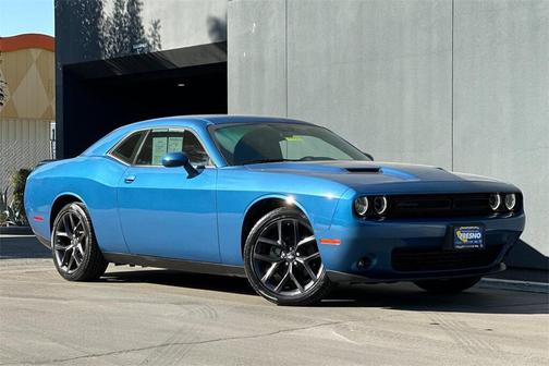 2022 Dodge Challenger SXT