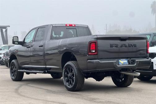 2026 RAM 2500 2500 Black Express Crew Cab 4x4 8' Box