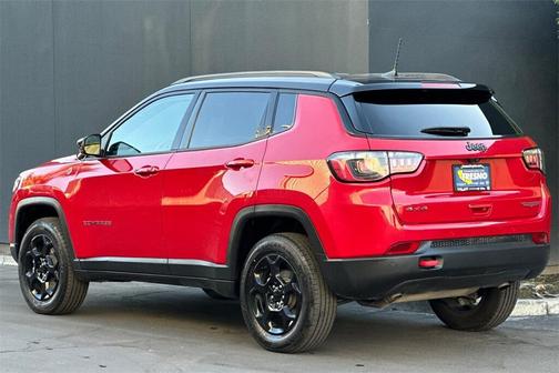 2024 Jeep Compass Trailhawk